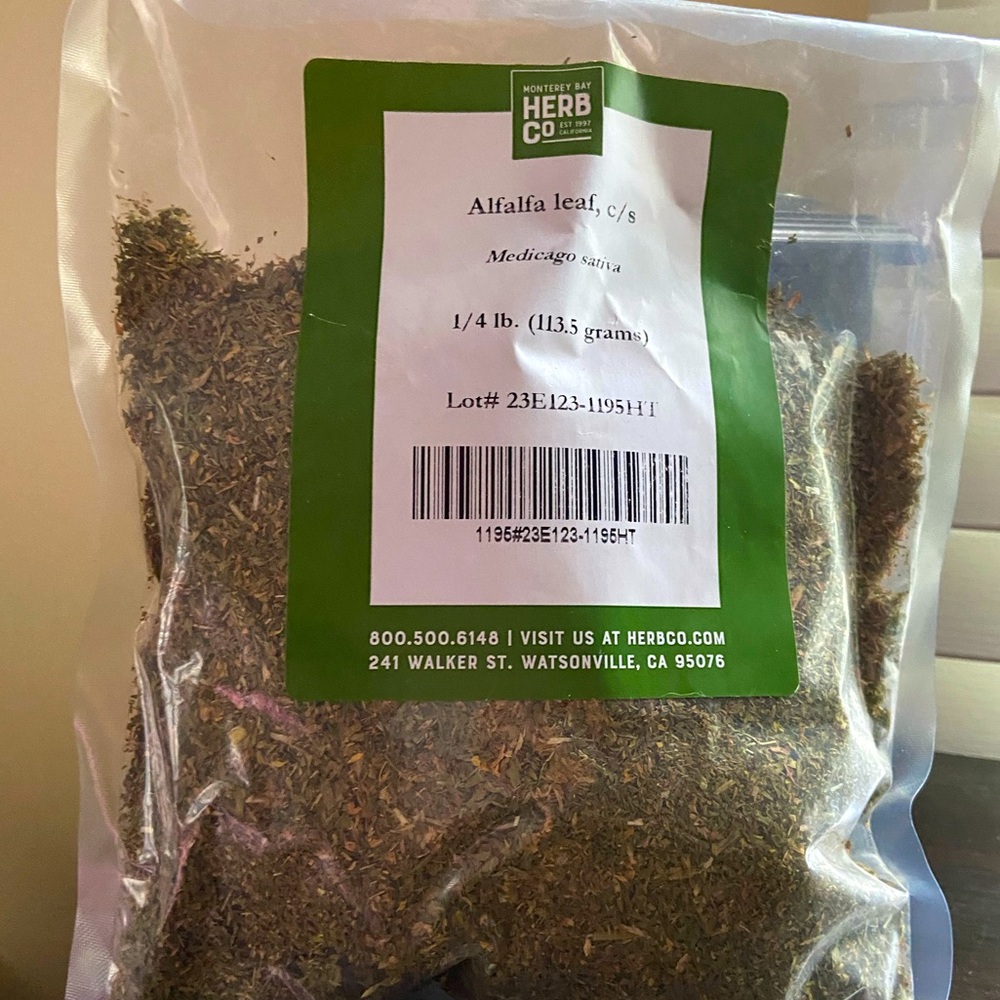 ☕️SEALED☕️ Alfalfa Leaf 1/4 pound (113.5 grams)